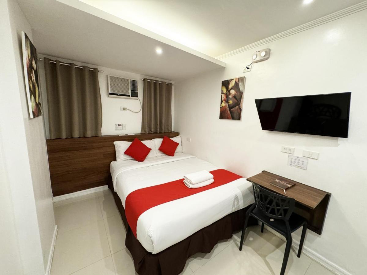 Nest Fort Bgc San Pedro Makati Eksteriør billede